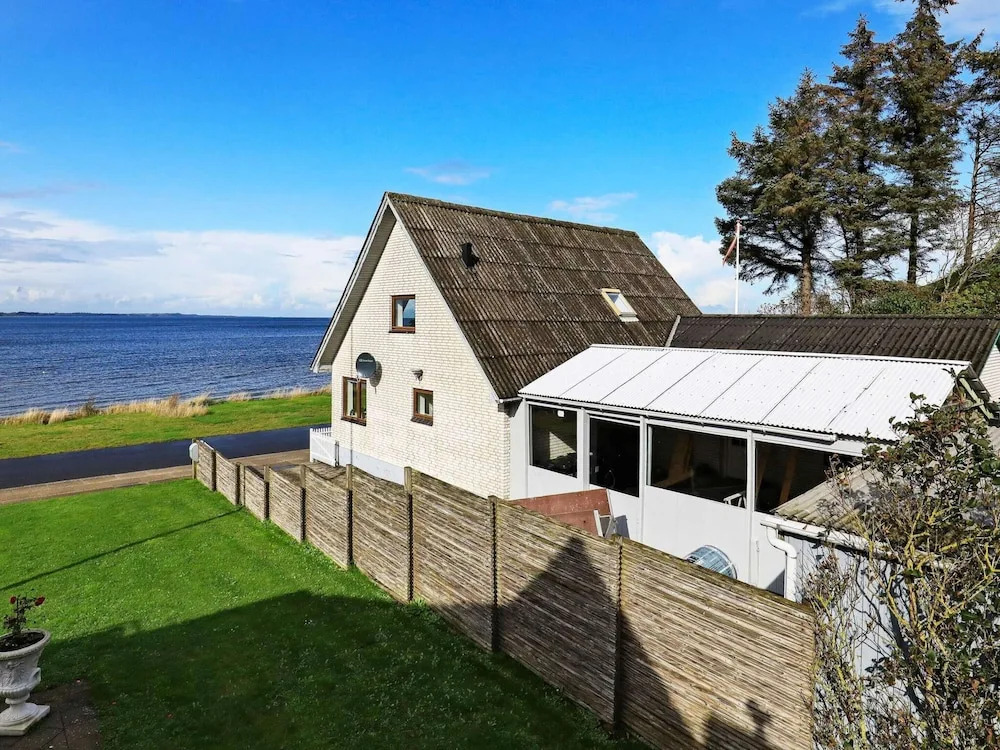 10 Person Holiday Home in Farso