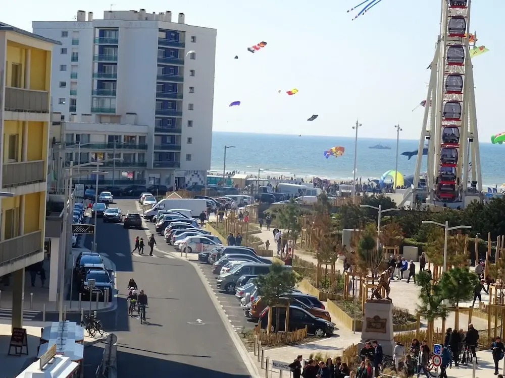 Apartment With 2 Bedrooms in Berck, With Wonderful sea View and Furnished Balcony