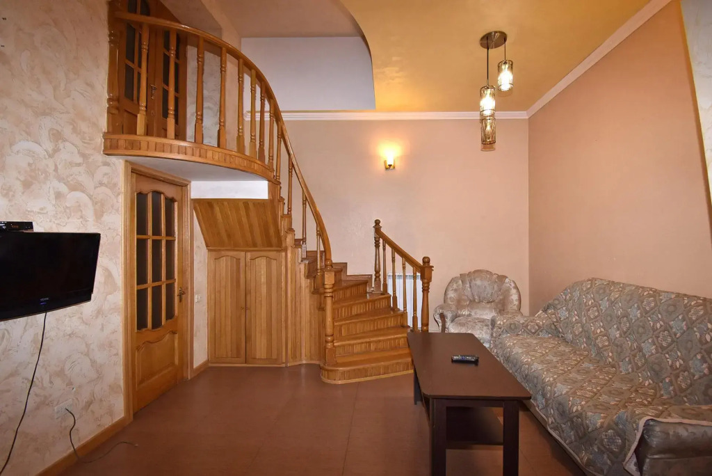 Rent Inn Yerevan (Рент Инн Ереван) на улице Налбандяна 27