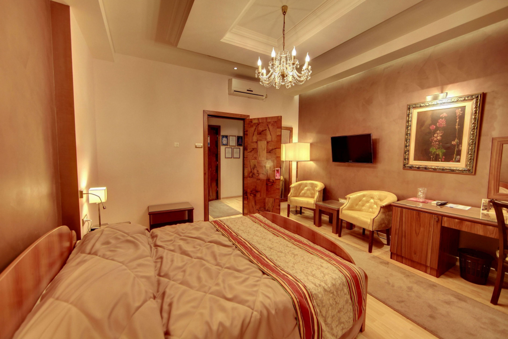 Hotel Majestic