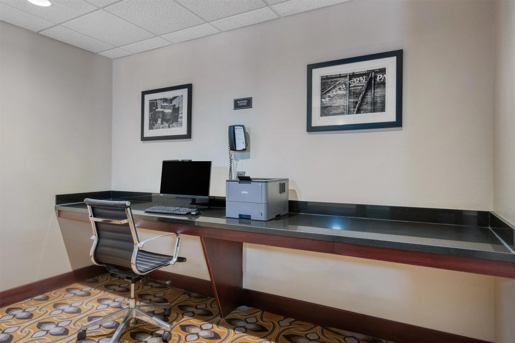 Best Western Shelby Inn & Suites
