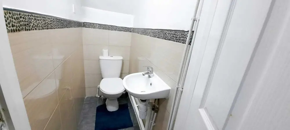 Charming 4-bed House in Manchester