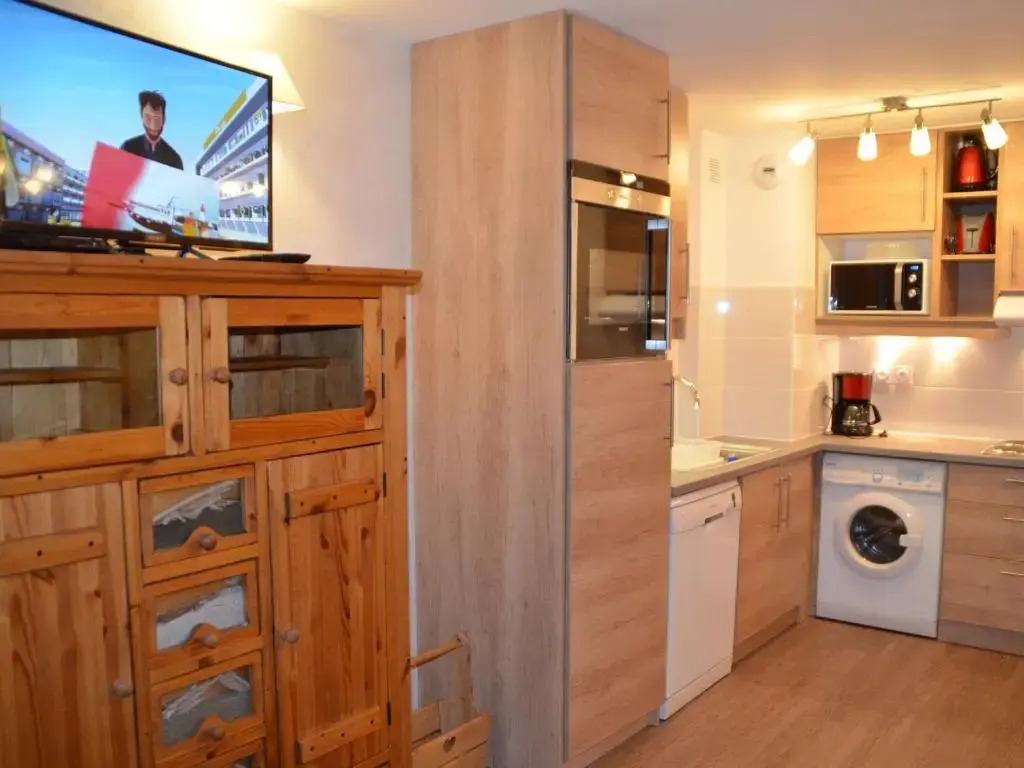 Appartement Les Menuires, 3 pièces, 6 personnes - FR-1-452-202