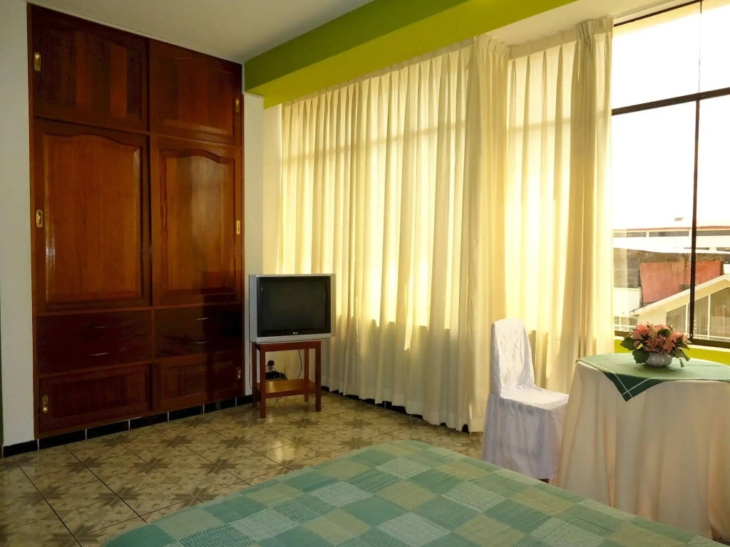 Hotel Pueblo Verde