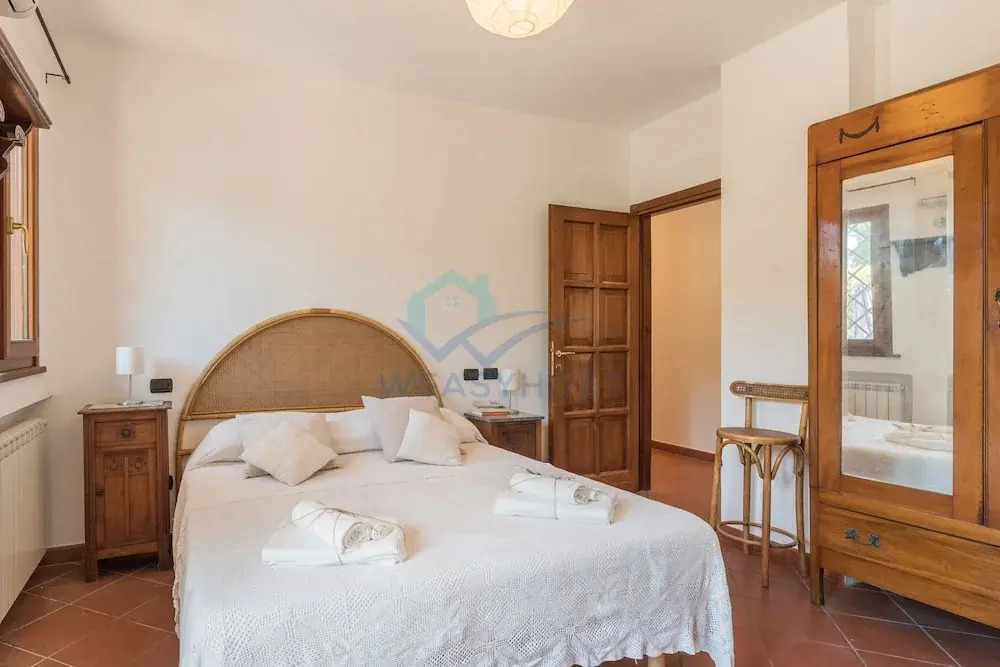 New Refined Villa Rayskaya In Monte Compatri
