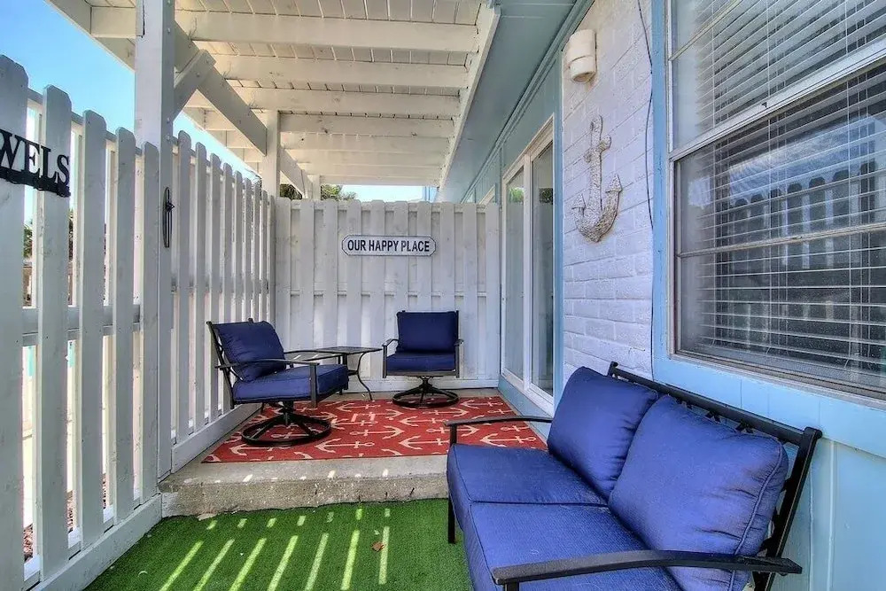 El Cortez  EC132 - 2 Br Condo