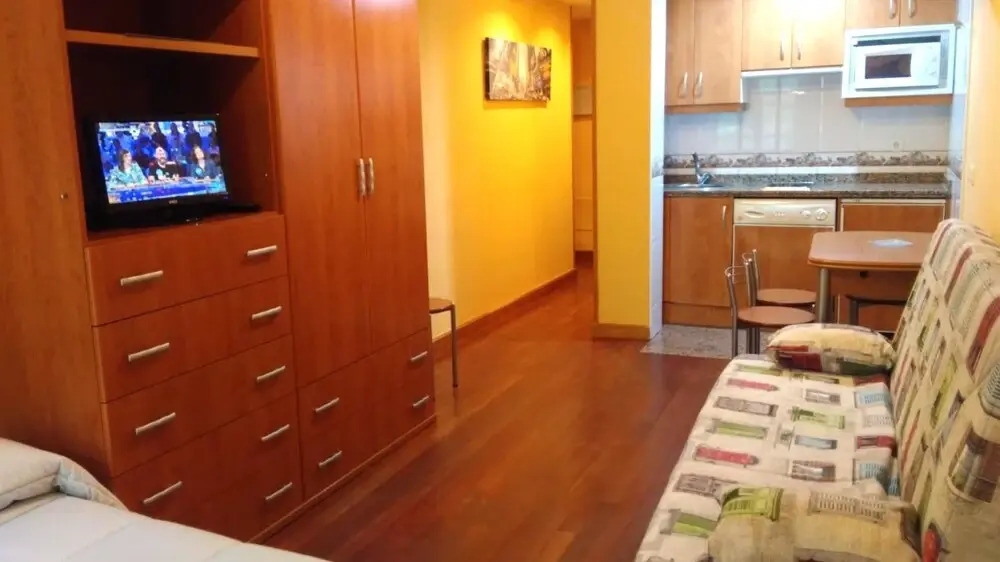 Studio in Salamanca, With Wonderful City View, Balcony and Wifi