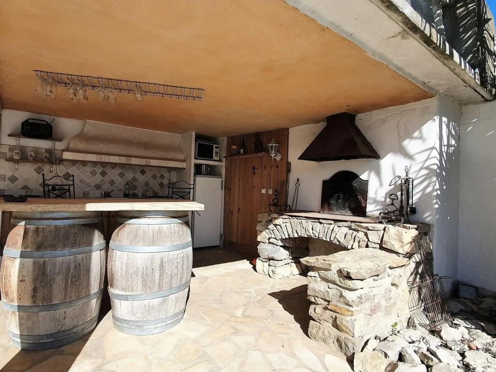 Majestic Villa in Homps With Private Pool