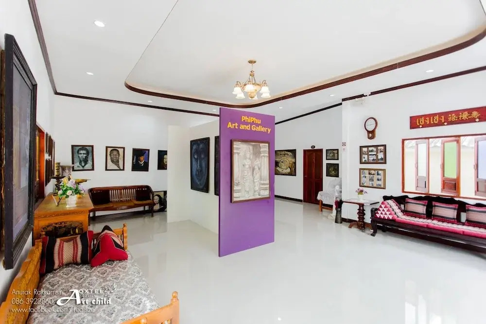 Phiphu Art and Gallery Boutique Sukhothai