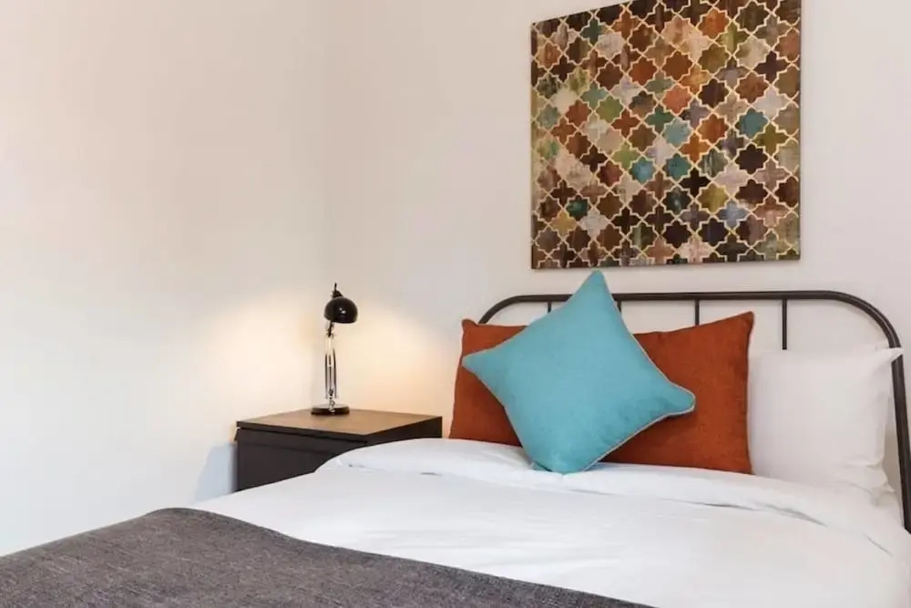 2 Bed Near Waterloo, Sleeps 6