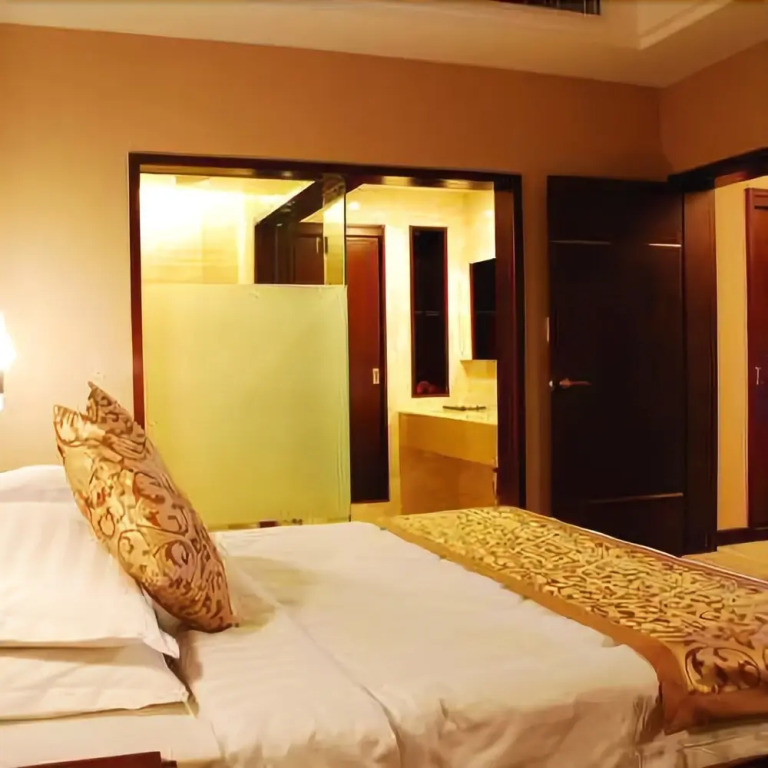 Wuyang Holiday Hotel