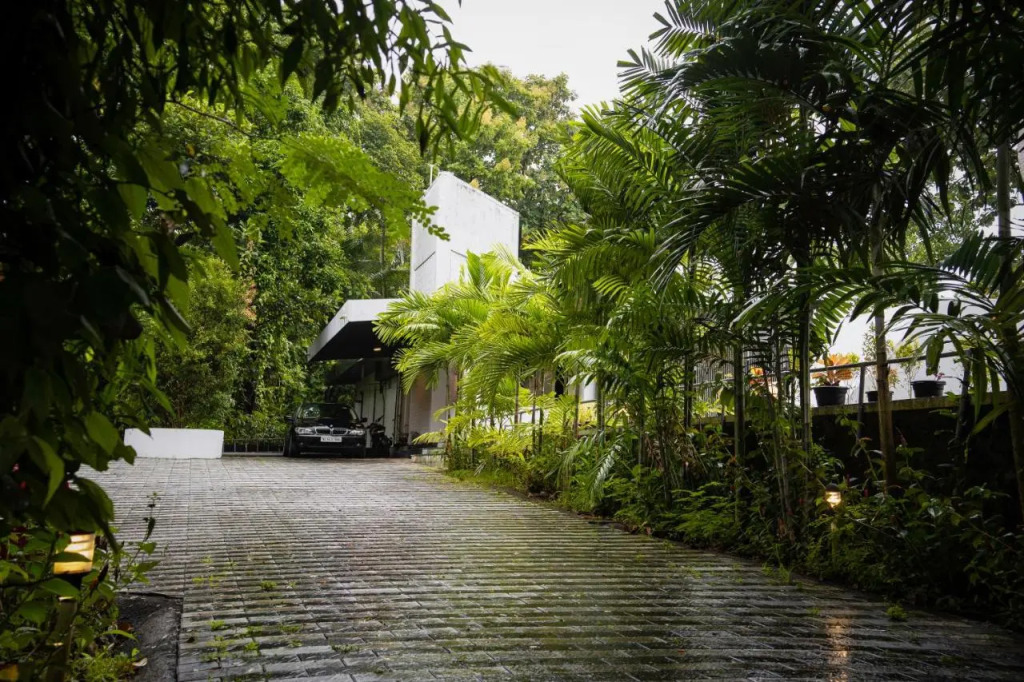 S RIVER RESORTS