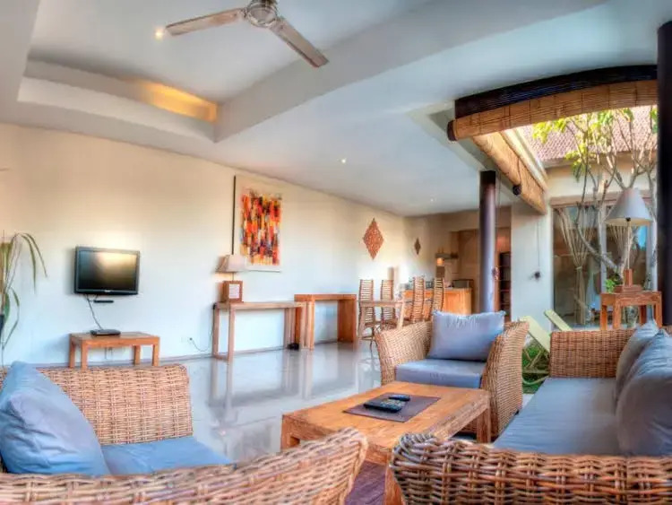 Happy Umalas Villas