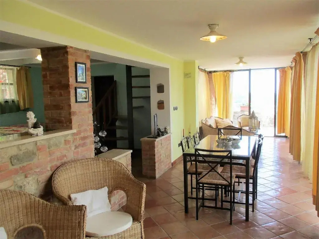 Holiday House Montepulciano - Il Torrino