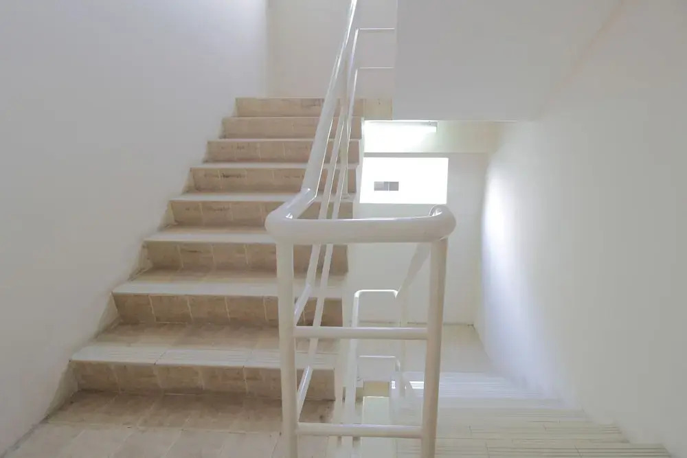 Airy Centerpoint Ahmad Yani Kav 20 Bekasi