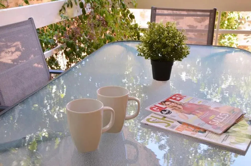 Quiet apartment at the center of Glyfada