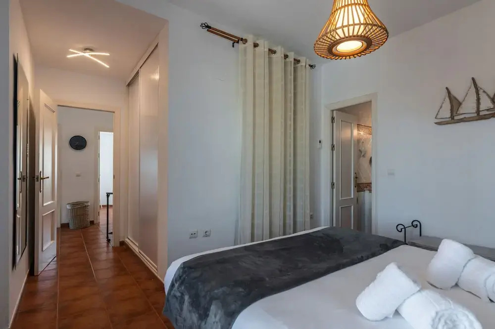 Spacious Chalet Close to the Beach