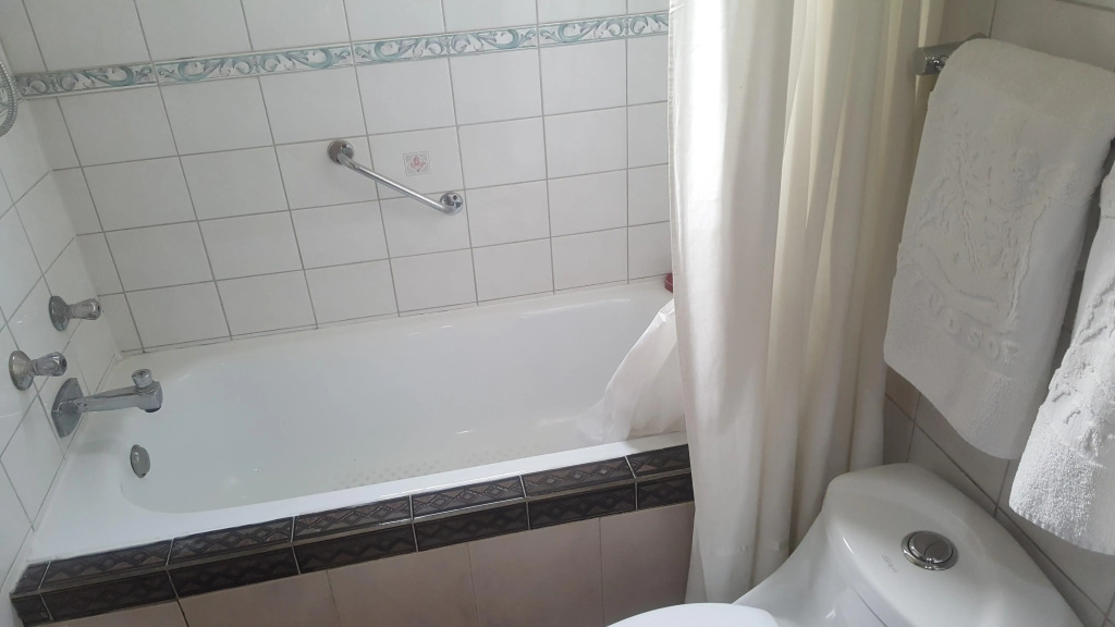 Windsor Suites Hotel