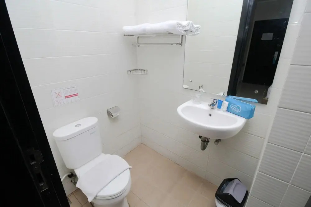 Airy Premier Tunjungan Walikota Mustajab 29 Surabaya
