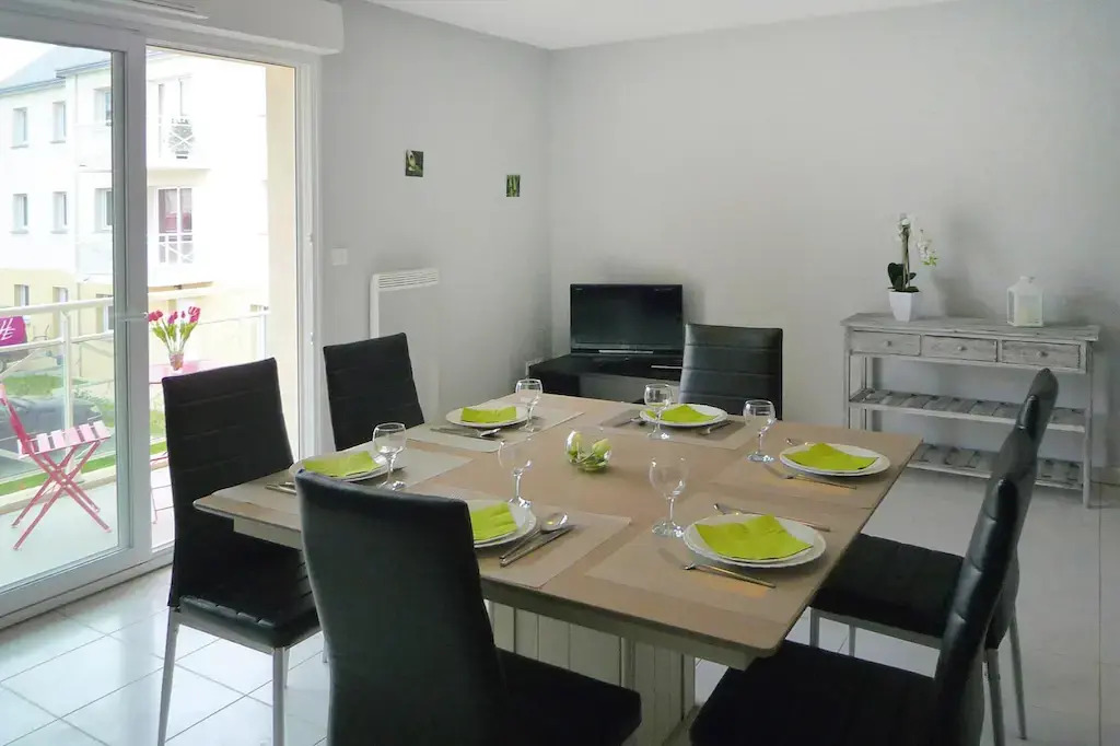 Nice apartment on the Emerald Coast, Ploubalay Beaussais-sur-Mer