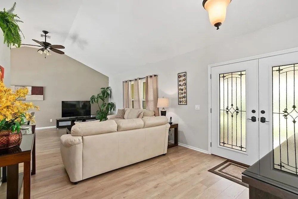 Dan River Private Home #50604 3 Bedrooms 2 Bathrooms Home