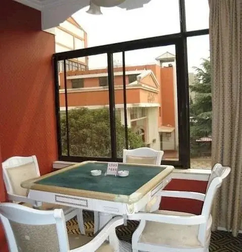 Daguan Kunming Hotel (Daguan Park Branch)