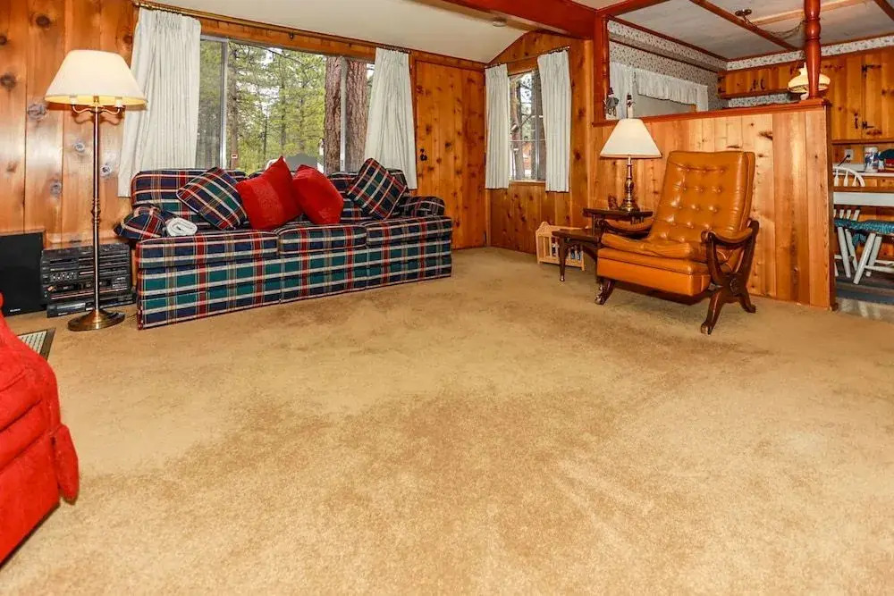 The Petite Cabin