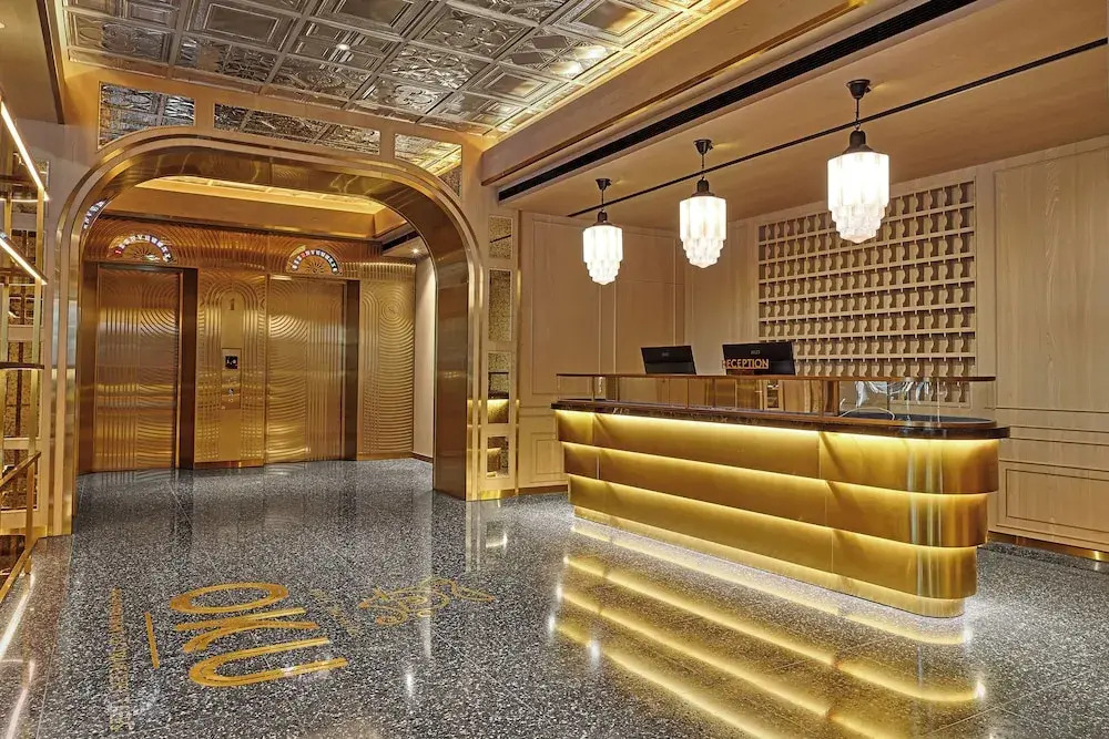 OKU Hotel