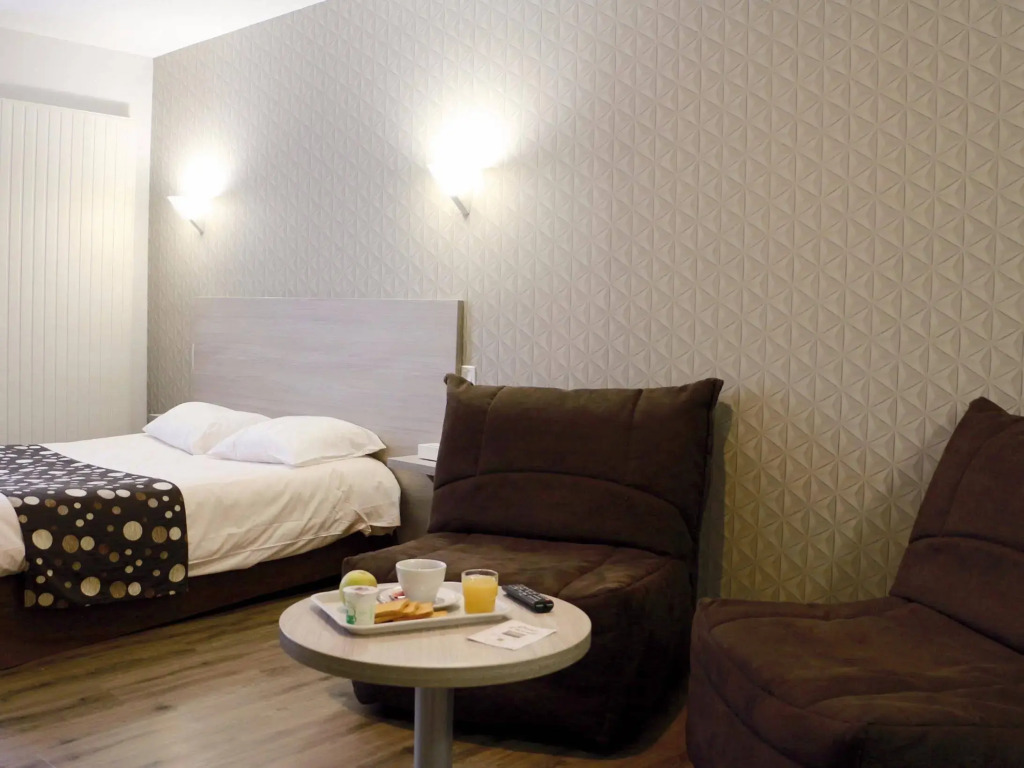 LOGIS -Hotel & Restaurant de la Place