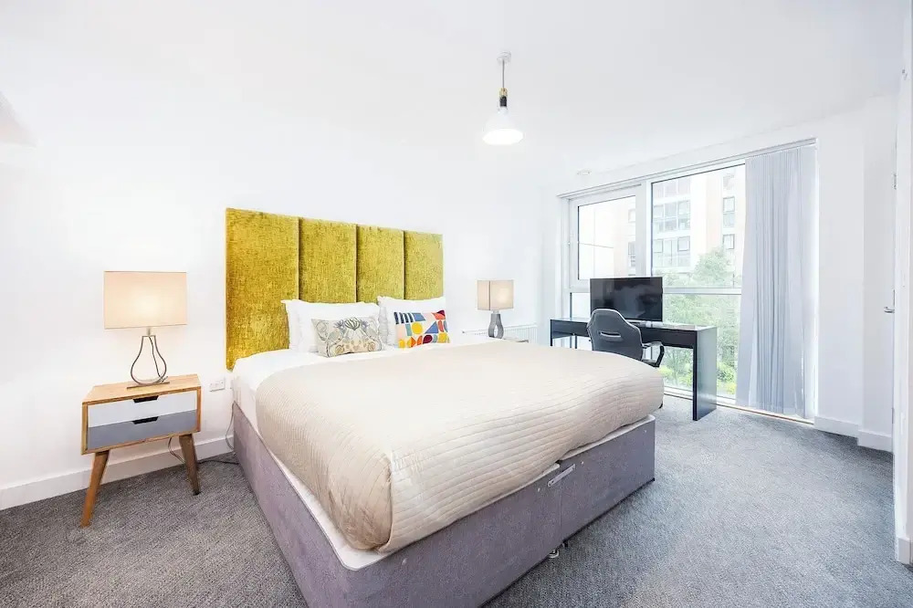 Ross Corner Executive 3 Bed Apartment