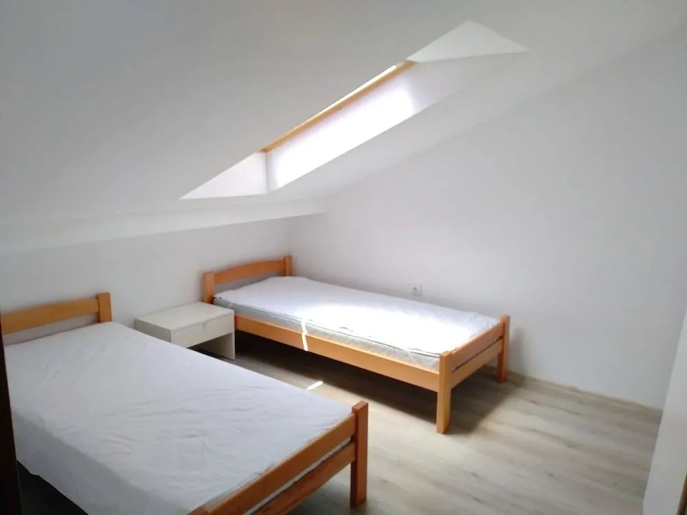 Apartments Bezek
