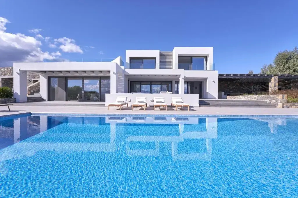 H2O Art Beach Villa Crete