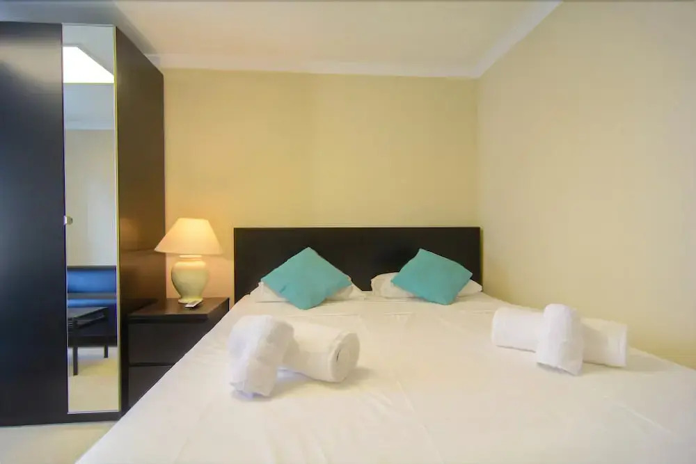 Las Chapas beach front oriented villa
