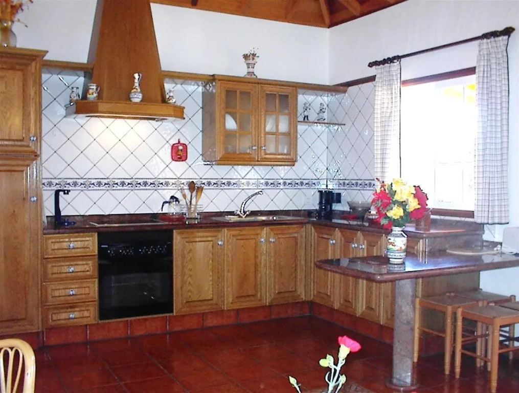 Casa Manuel y Lucía A by Isla Bonita
