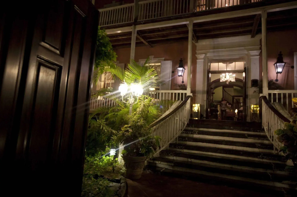 Graycliff Hotel