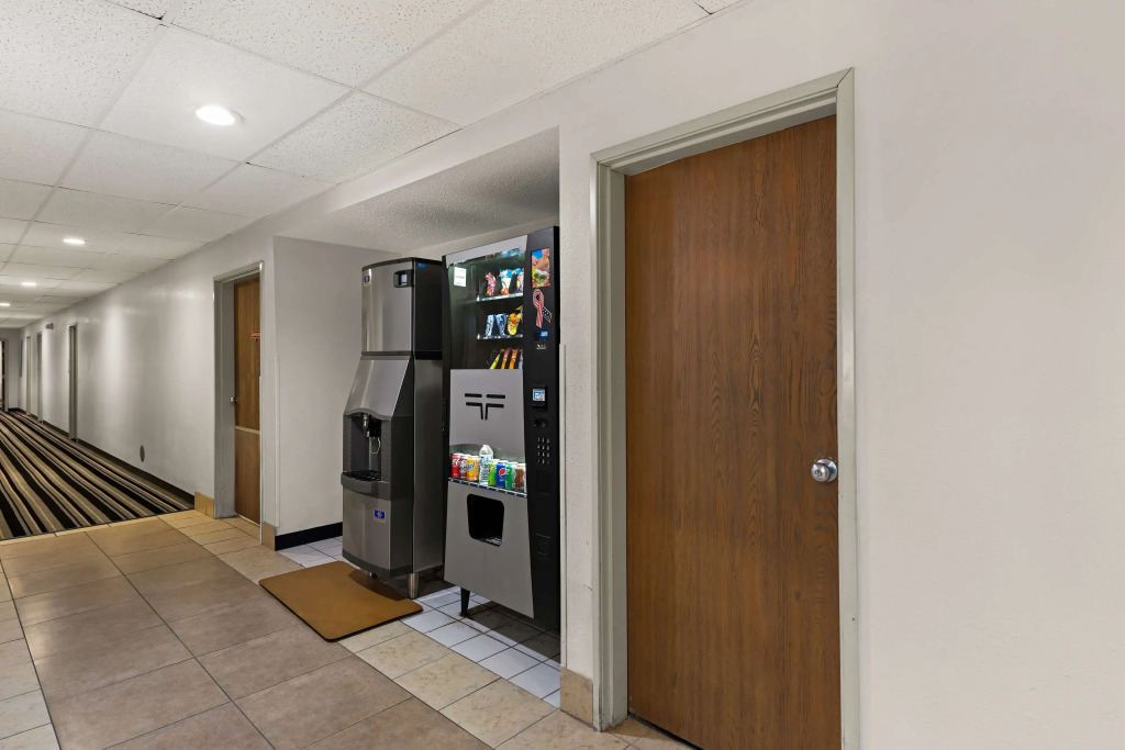 Red Lion Inn & Suites Gretna - Omaha SW