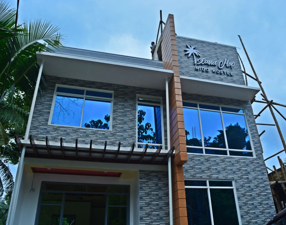 OYO 712 Island Hop Nido Hostel