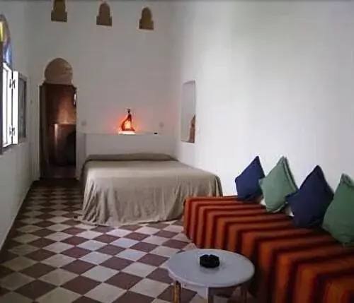 Riad Johana