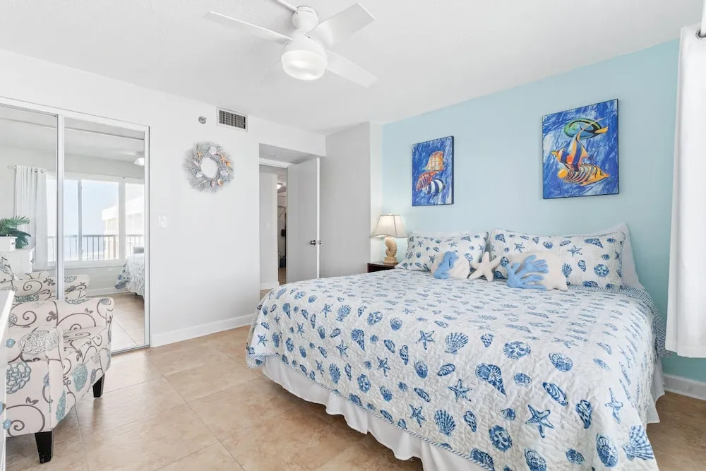 Ocean View 2BR Condo Daytona Shores FL Sleeps 4