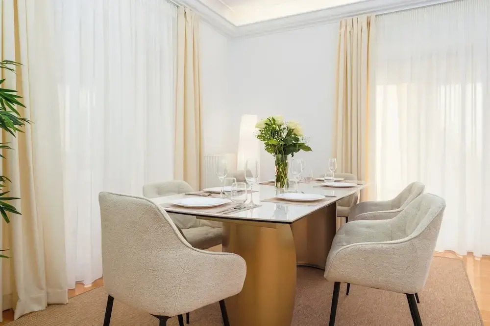 Luxurious Stylish 2 Bd Villa in Voula