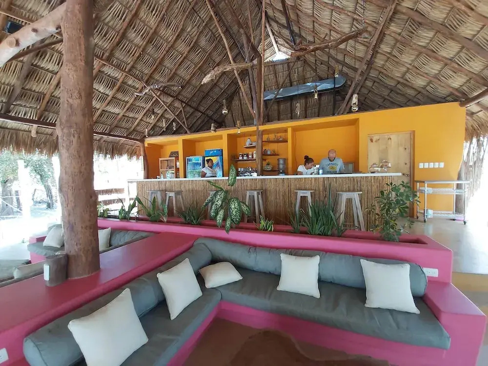Buena Onda Beach Resort