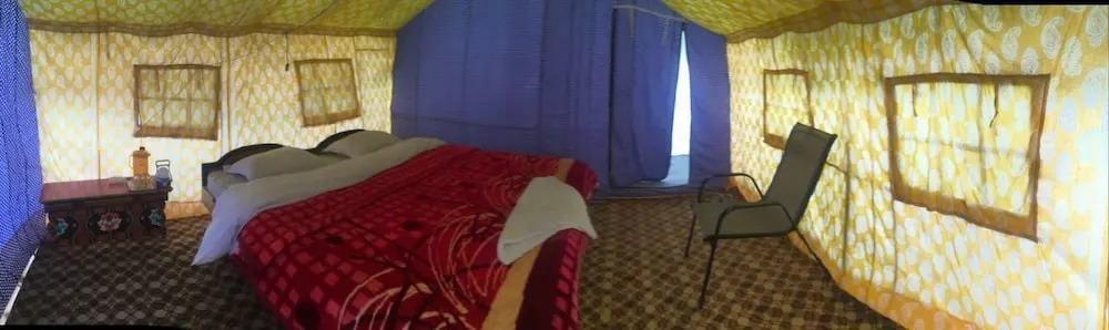 Auspicious Camps and Cottages
