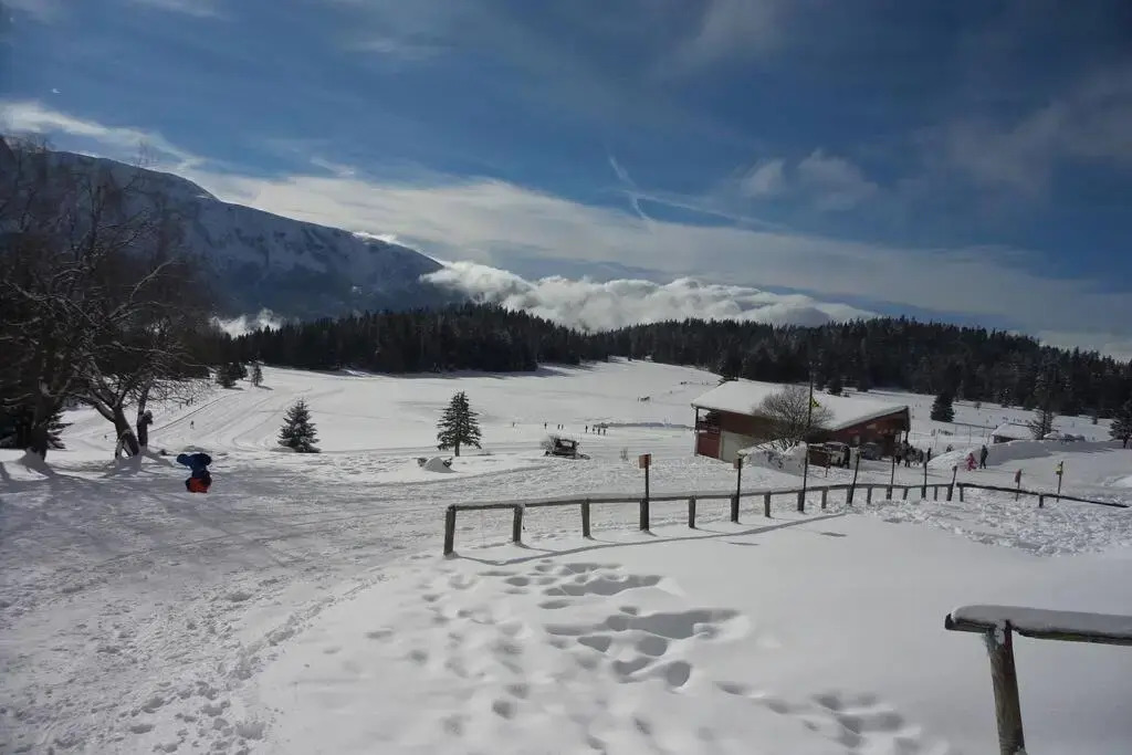 Appartement au pied des pistes, 2-4 personnes :-)