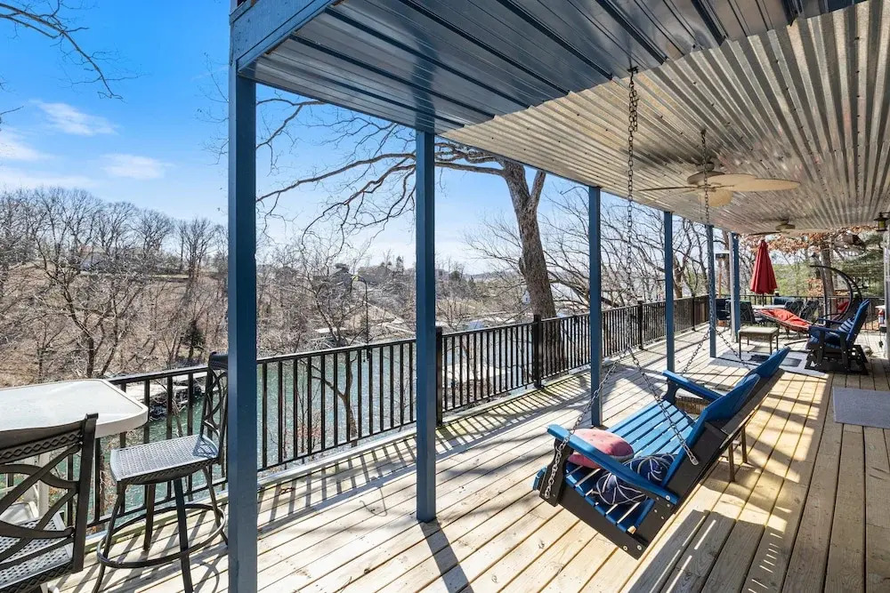 Spacious Home & Lake Access, Lake Views Throughout