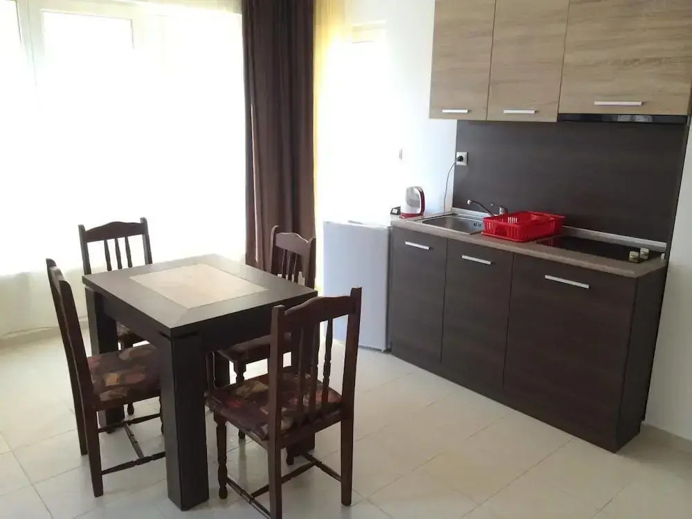 Sunrise Apartments, Pomorie