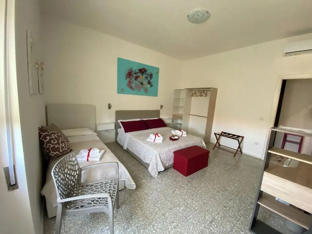 Rossocorallo Rooms