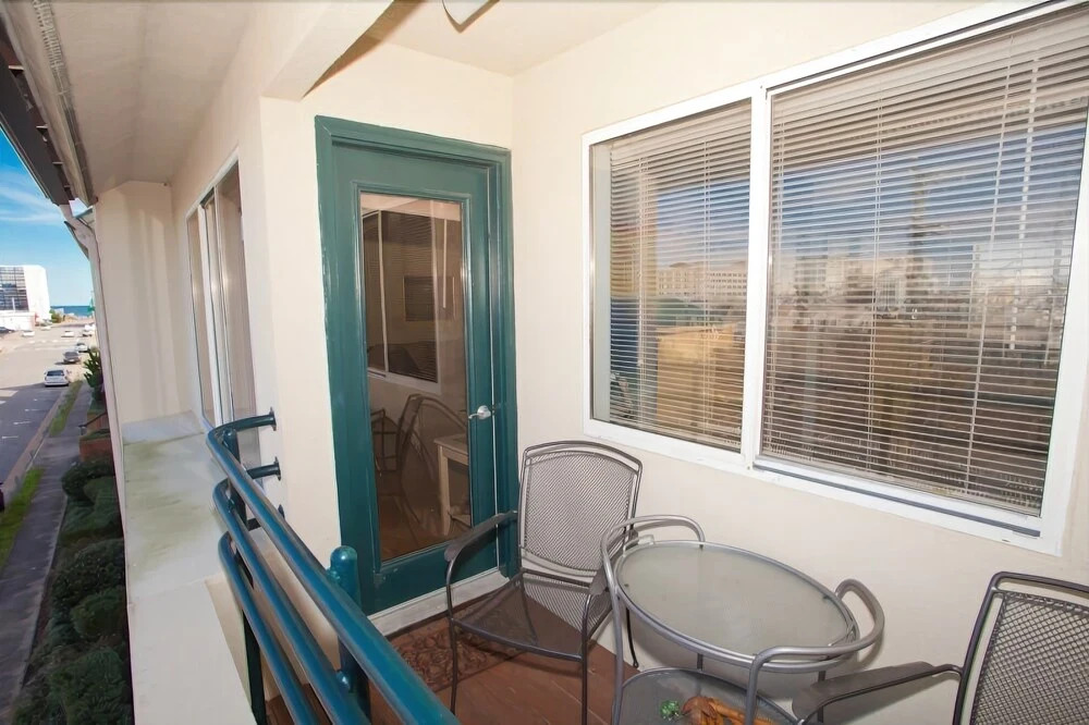 Solymar Adventure 2 Bedrooms 2 Bathrooms Condo