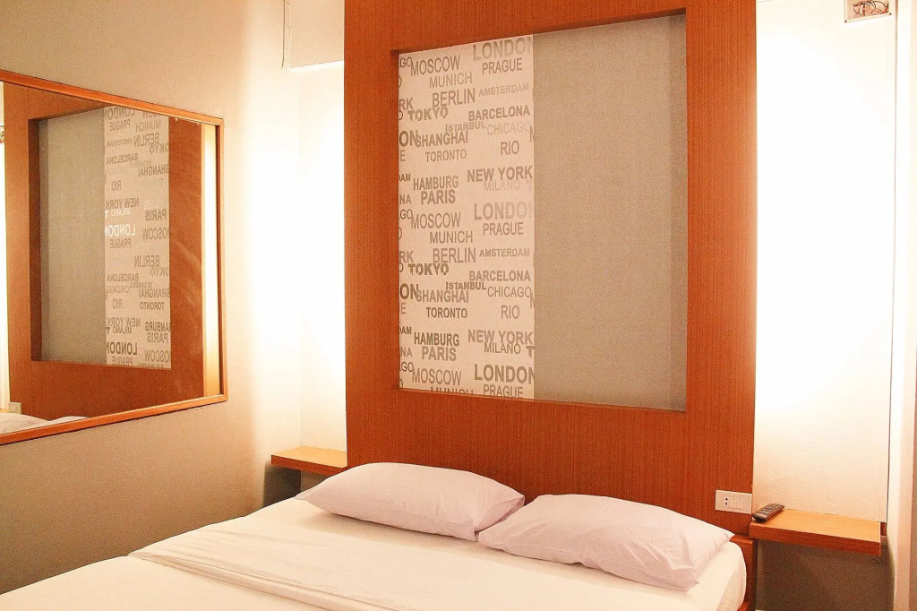 Ruenthip hotel