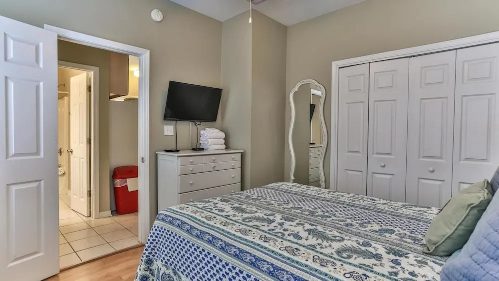 Biglows Bungalow