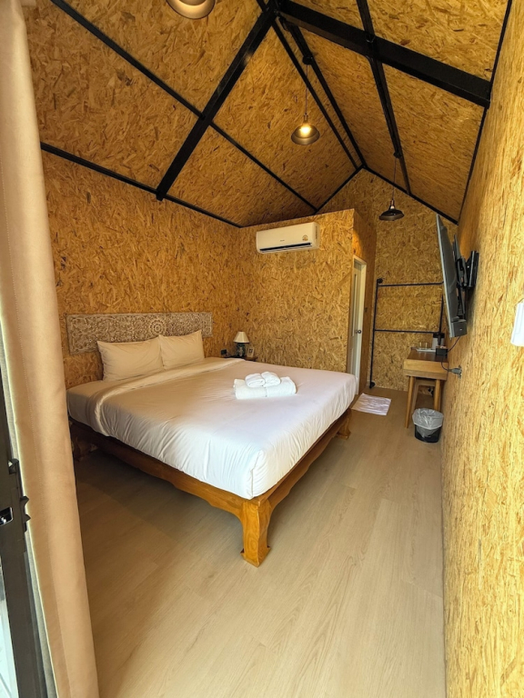 Tavana Residence